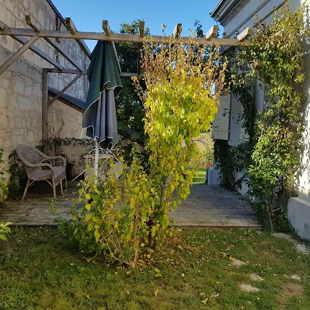 Feriehus Maison De La Haute Cormerie *